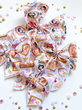 Load image into Gallery viewer, The Princesses Wholesale Bow