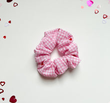 Load image into Gallery viewer, The Valentine&#39;s Scrunchies
