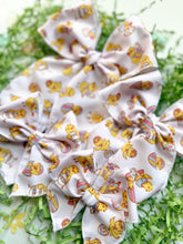 Load image into Gallery viewer, The Easter Chicks Bow
