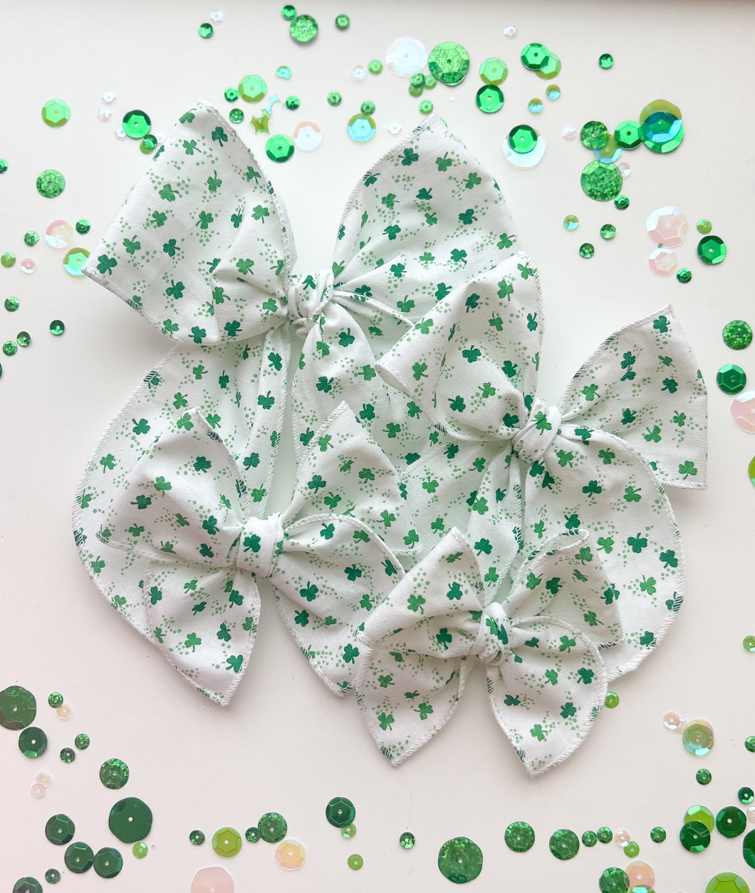 The Tiny Clovers Wholesale Bow