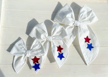 Load image into Gallery viewer, The All American Bow
